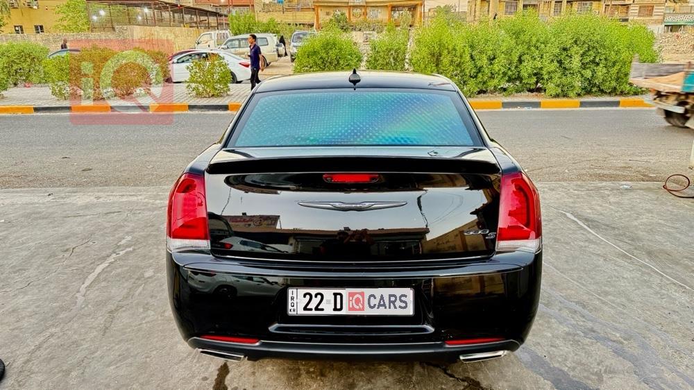Chrysler 300